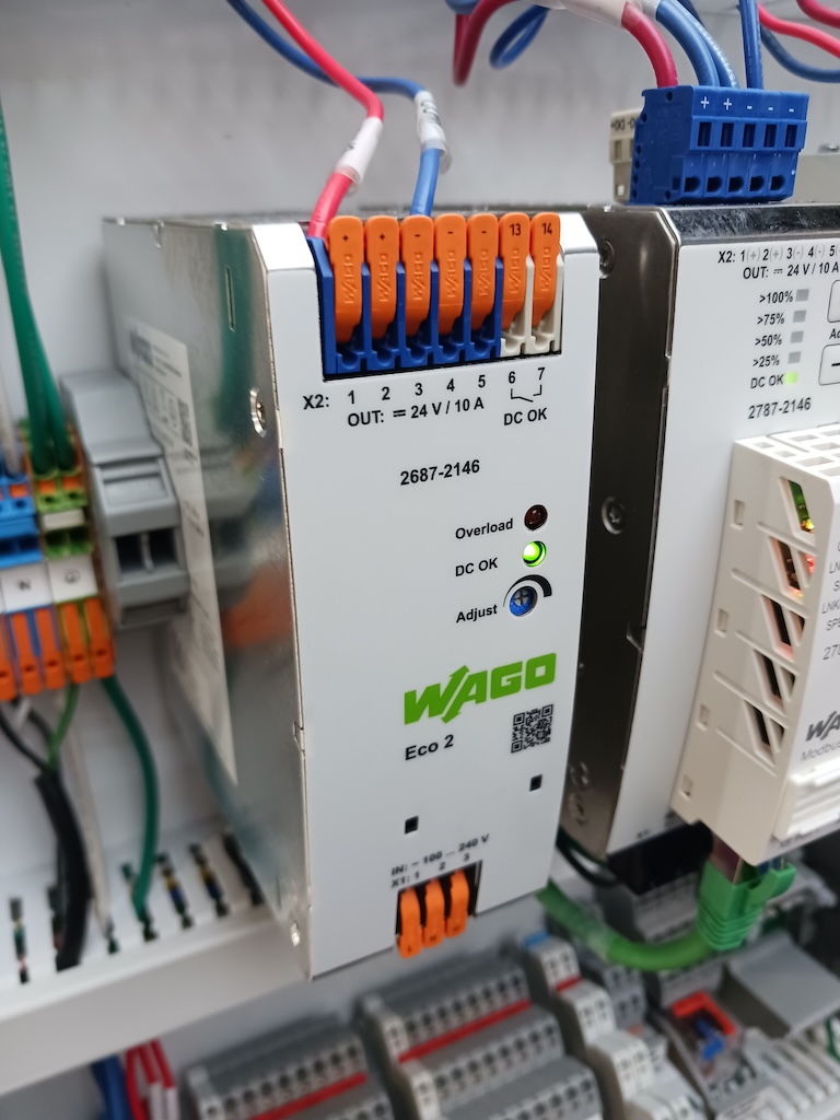 Figure 5: Wago Eco 2 power supply includes the tool-less lever-based wired connection at top, as shown at Automate 2024 event by A3, the Association for Advancing Automation, in Chicago. 