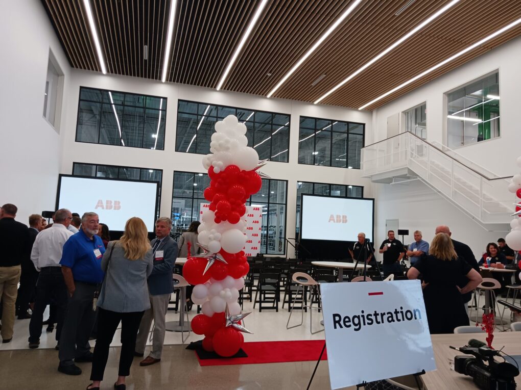 ABB product showcase planned on-site: At the ABB New Berlin, Wisconsin, facility the large open area beyond the main entrance will become a showcase for ABB products, according to comments to Control Engineering from Kelly Kling, drives site leader and head of finance for U.S. ABB motion business. Upper right are stairs to the mechanical room. Courtesy: Mark T. Hoske, Control Engineering, WTWH Media